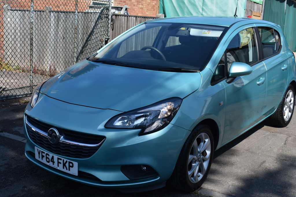 Vauxhall Corsa 1.2 Limited Edition 83 Bhp 6 Months Warranty, F White #7