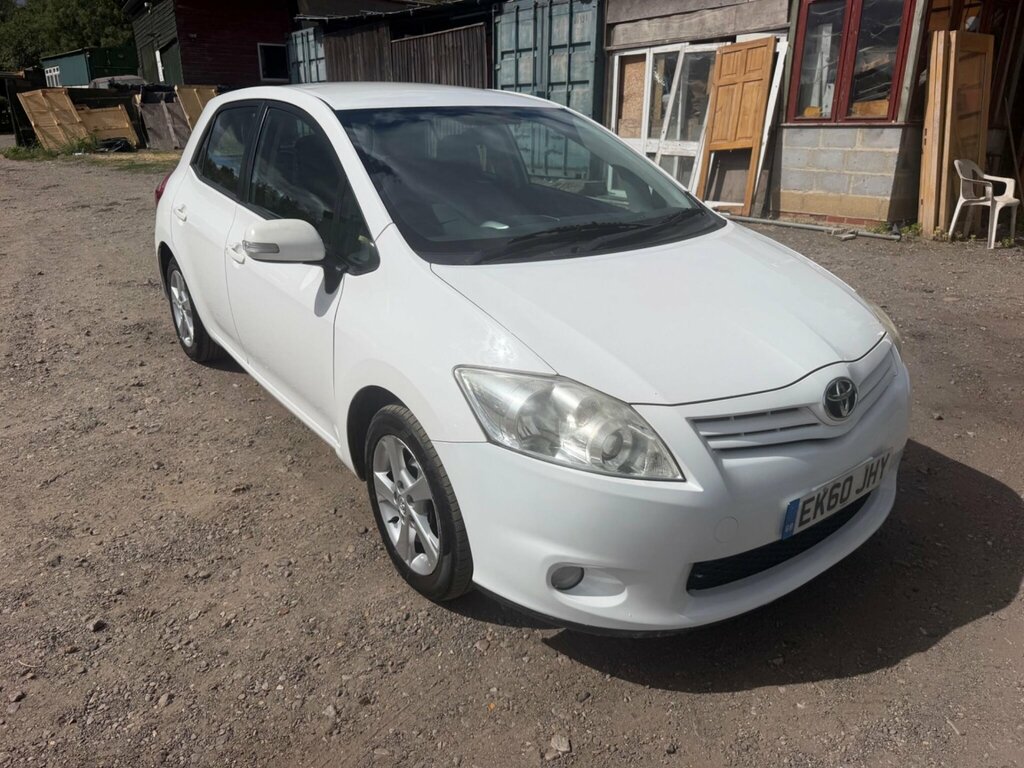 Toyota Auris 1.6 V-matic Tr Euro 5 EK60JHY White