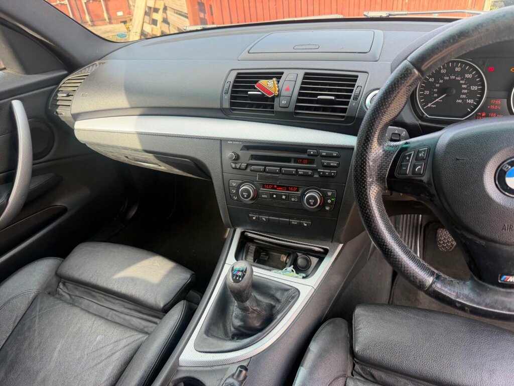 BMW 1 Series 118I Se Silver #7