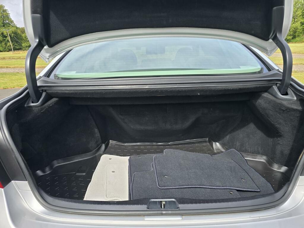 Lexus LS  Silver #80