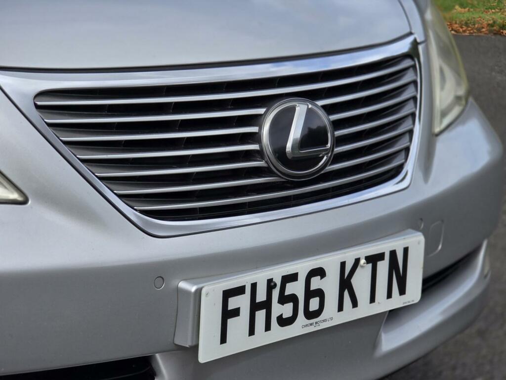 Lexus LS  Silver #18