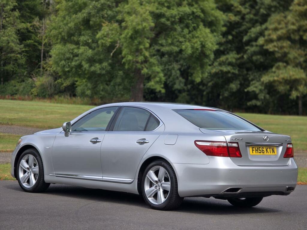 Lexus LS  Silver #36