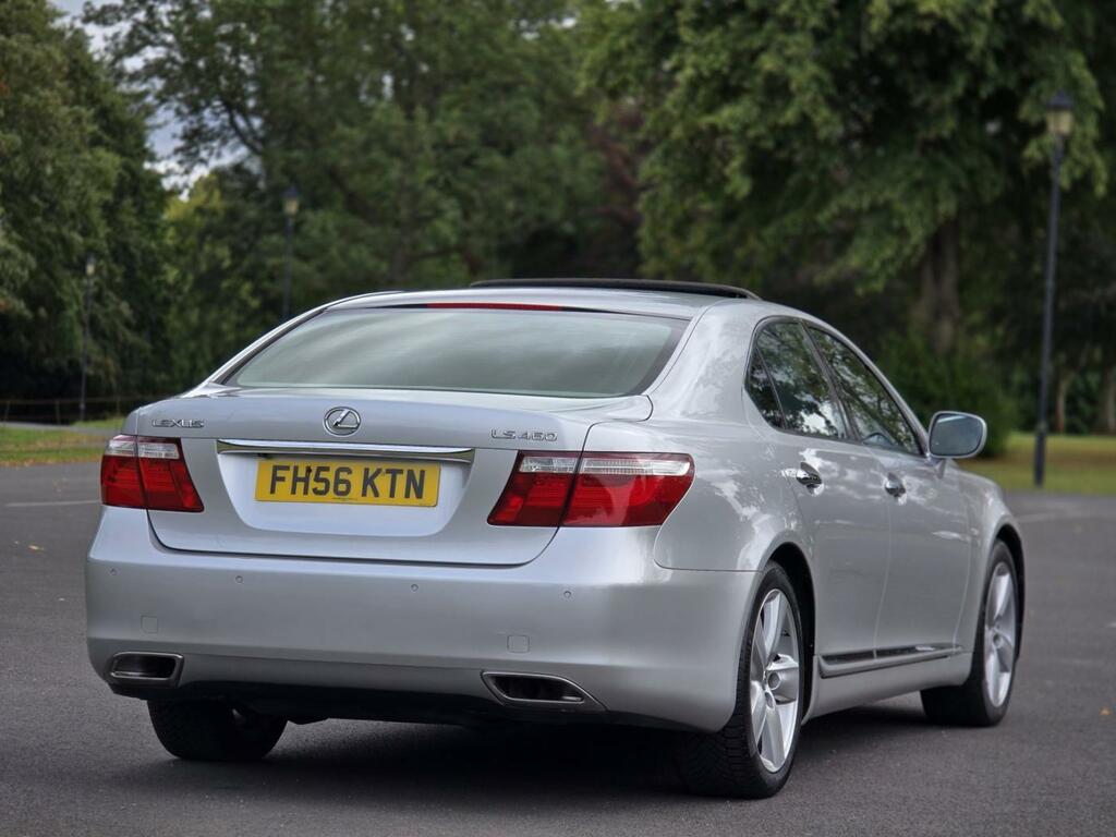Lexus LS  Silver #25