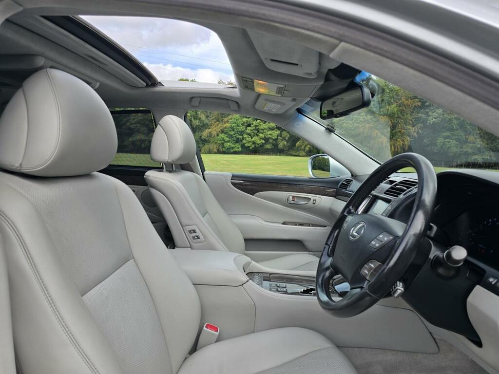 Lexus LS  Silver #34