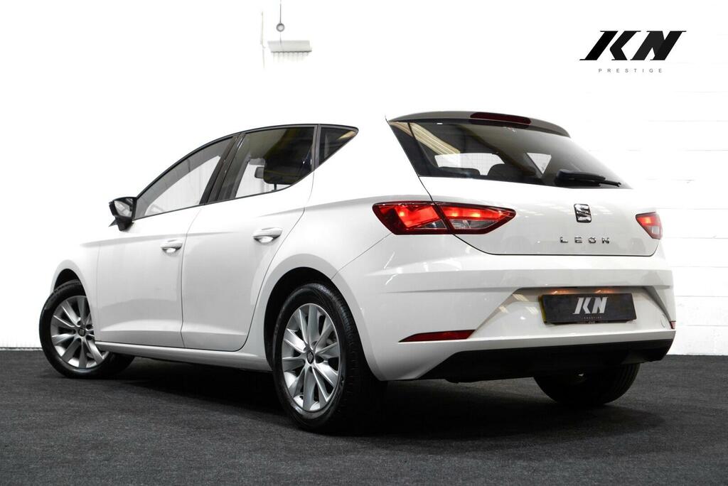 Seat Leon Se Technology White #2