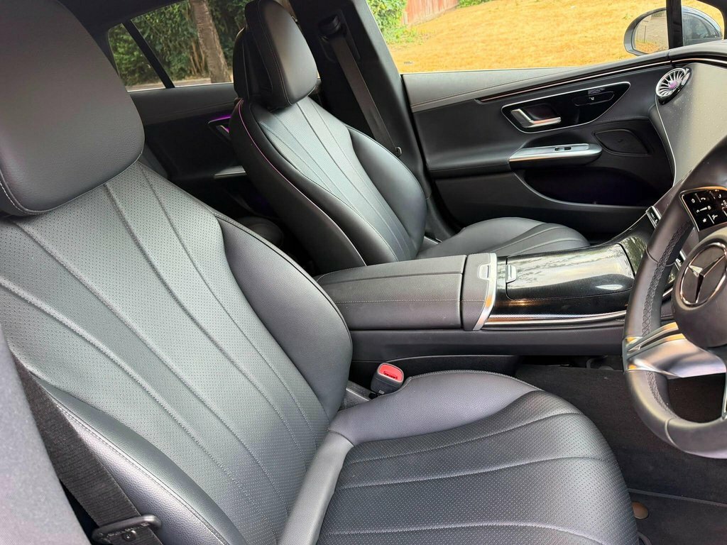 Mercedes-Benz EQE Amg Line Night Edition Grey #11