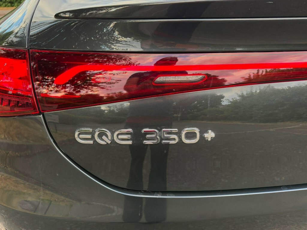Mercedes-Benz EQE Amg Line Night Edition Grey #22