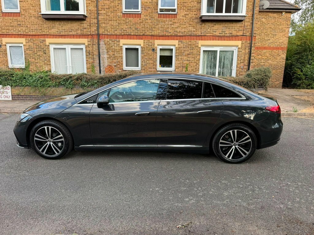 Mercedes-Benz EQE Amg Line Night Edition Grey #7