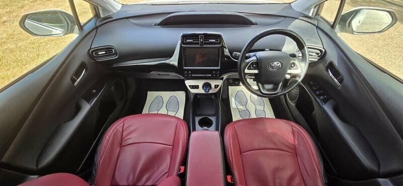Toyota Prius Vvt-i T3 Silver #16