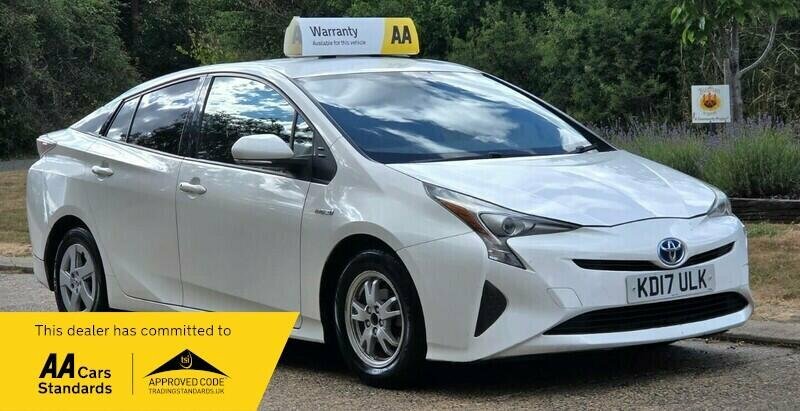 Toyota Prius 1.8 Hybrid Pco Imp White #2