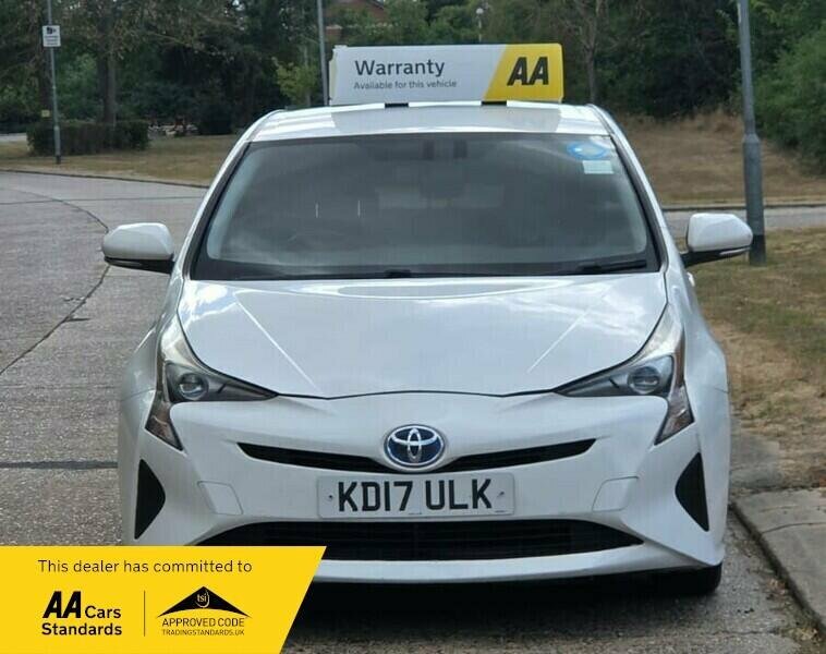 Toyota Prius 1.8 Hybrid Pco Imp White #3