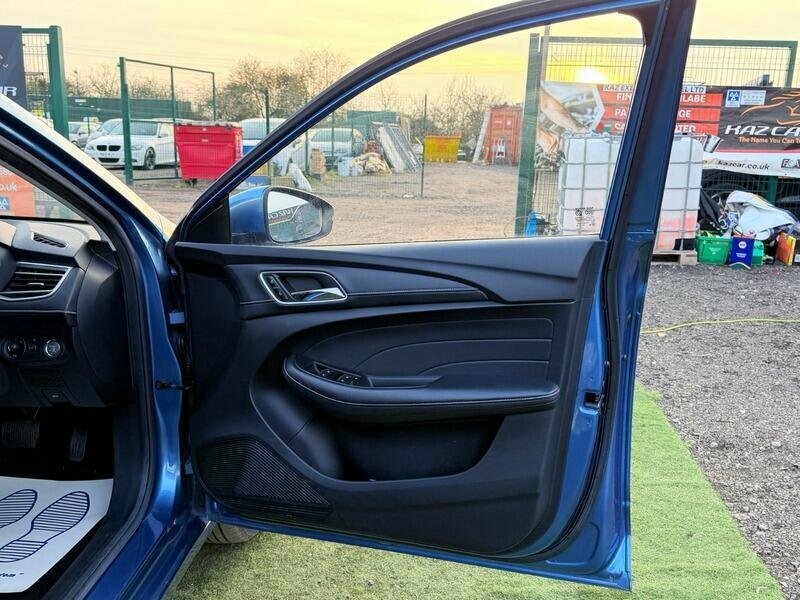 MG MG5 115Kw Excite Ev 53Kwh Estate White #11