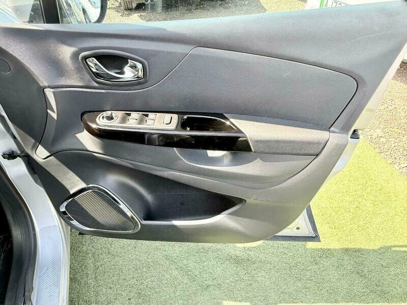 Renault Captur Suv 0.9 Tce Energy Dynamique Medianav Euro 5 Ss White #12