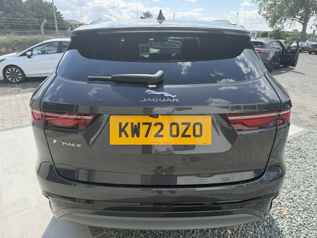 Jaguar F-Pace 2.0 D200 Mhev R-dynamic S Grey #6