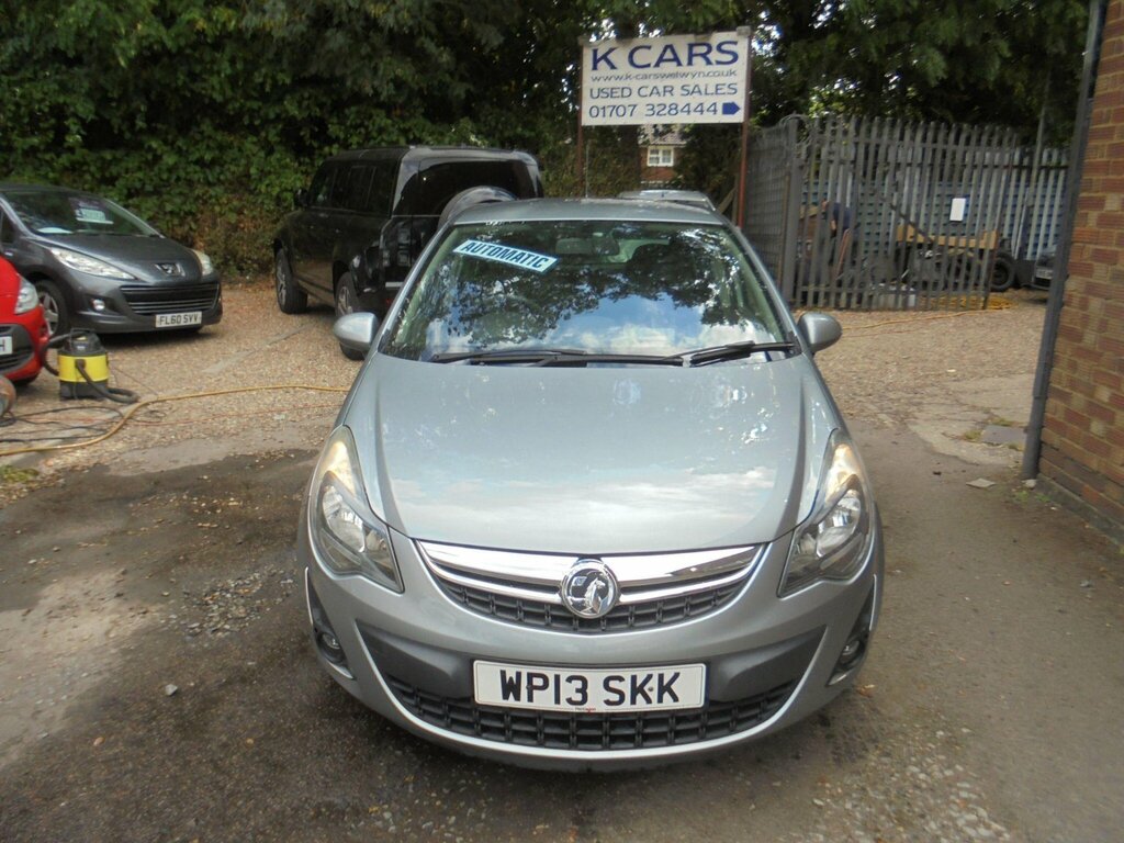 Vauxhall Corsa 1.2 16V Limited Edition Hatchback Manua White #4