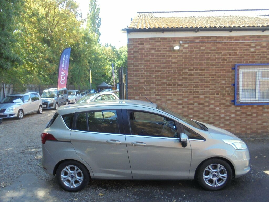 Ford B-Max 1.4 Zetec Euro 5 Silver