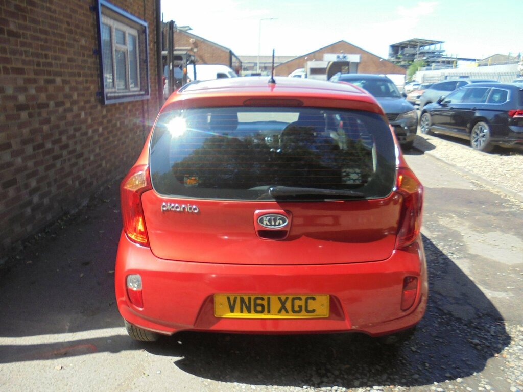 Kia Picanto 1.0 2 Euro 5 VN61XGC Red #6