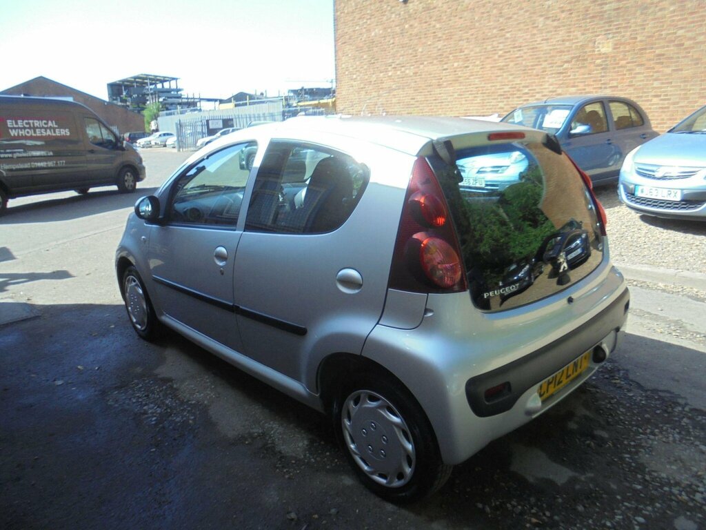 Peugeot 107 1.0 12V Active Euro 5 Silver #5