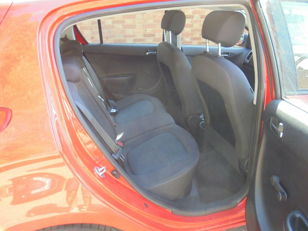 Hyundai I20 1.2 Comfort Hatchback Euro 4 77 Red #15