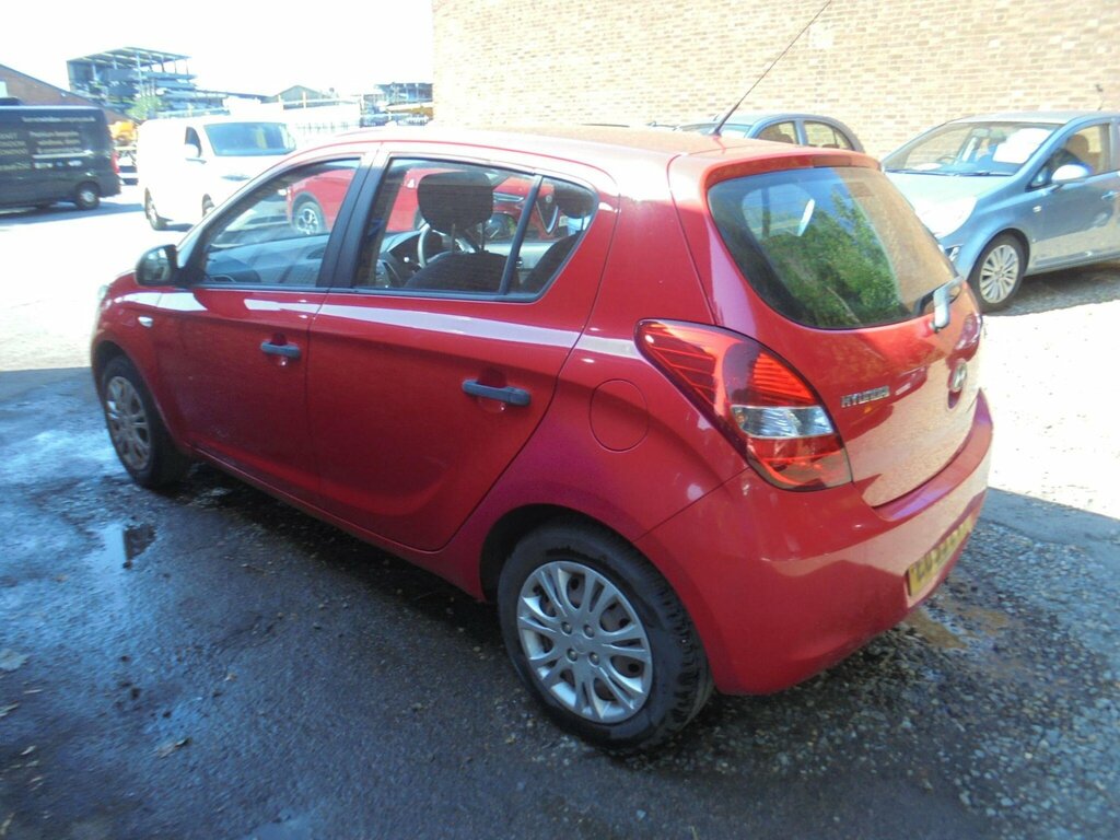 Hyundai I20 1.2 Classic Euro 4 Red #6