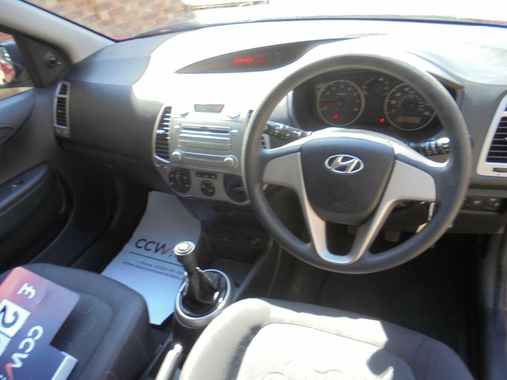 Hyundai I20 1.2 Comfort Hatchback Euro 4 77 Red #11