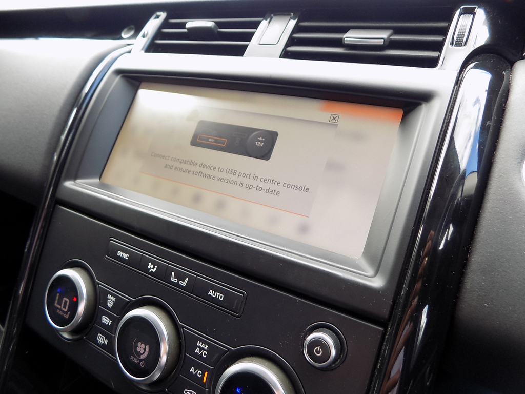 Land Rover Discovery 3.0 Td6 258Hp Hse #24