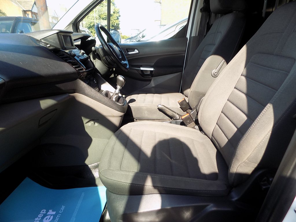 Ford Transit Connect 240 Limited Tdci White #4