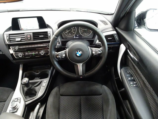 BMW 1 Series 2.0 120I M Sport Hatchback Euro White #6
