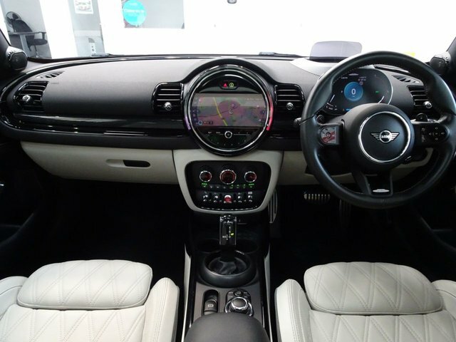 Mini Clubman 2.0 John Cooper Works Estate 6Dr Steptronic Black #2
