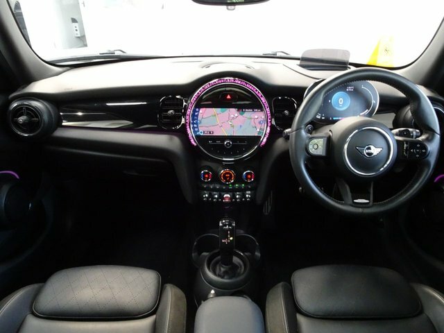 Mini Hatch 2.0 Cooper S Sport Hatchback Steptronic KE21NUF Black #2