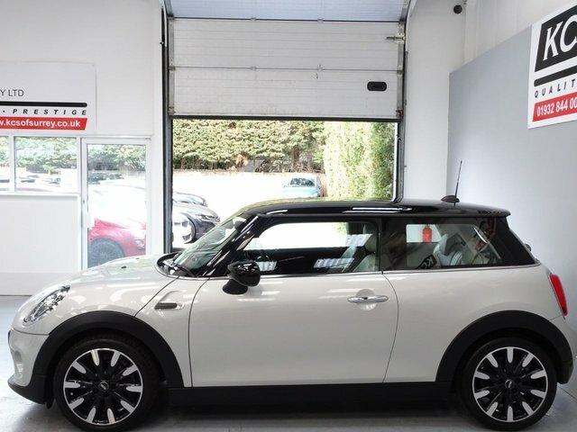 Mini Hatch 1.5 Cooper Exclusive Hatchback E BN69YFD Silver #3