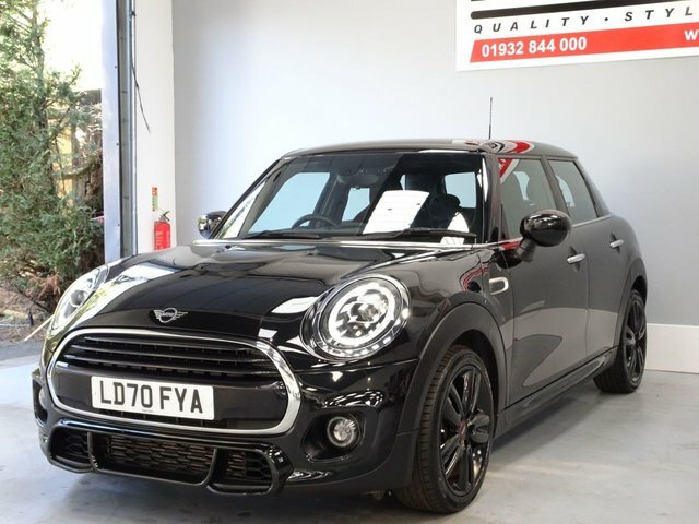 Mini Hatch 1.5 Cooper Sport Hatchback Euro Black #4