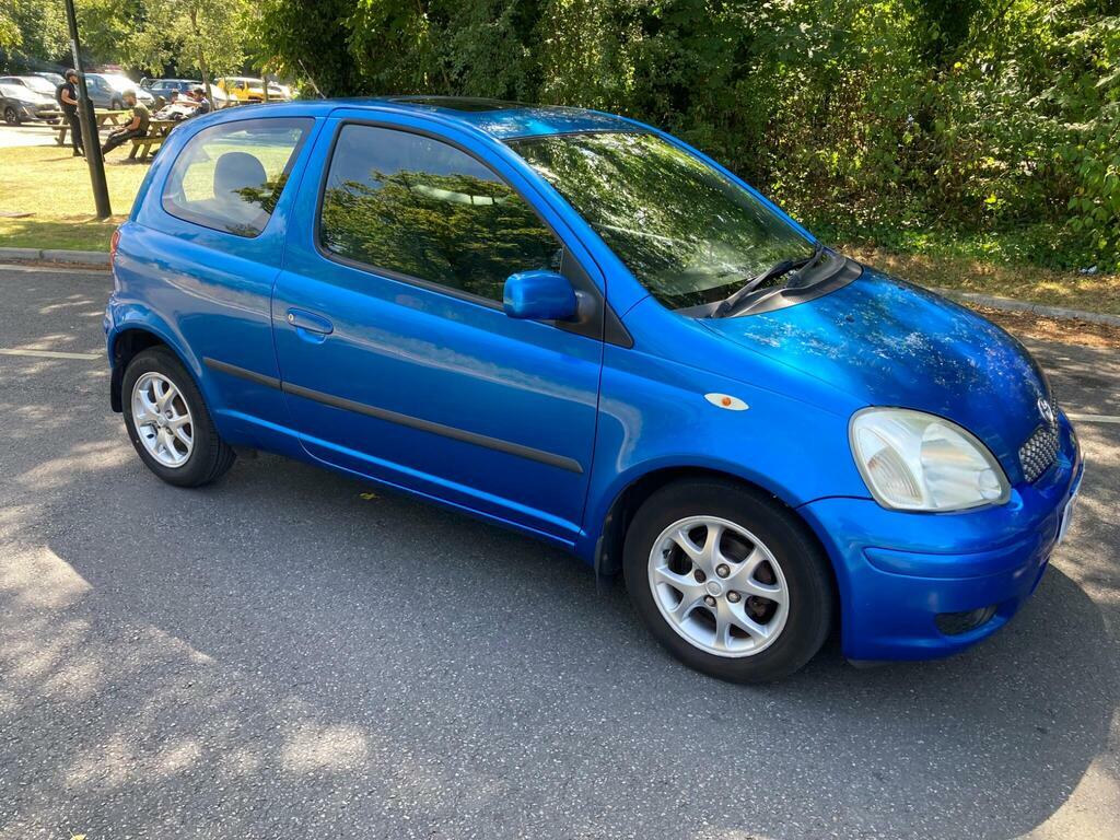 Toyota Yaris Vvt-i T2  #1