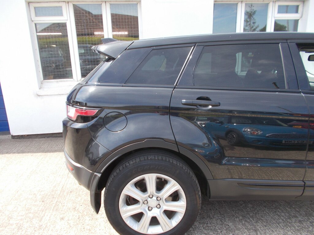 Land Rover Range Rover Evoque 2.0 Td4 Se Tech Suv 4Wd Euro 6 S Black #4