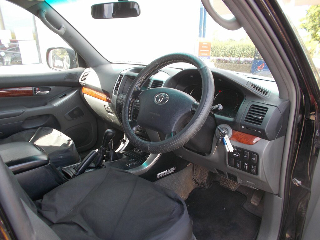 Toyota Land Cruiser 3.0 D-4d Lc4 Black #11
