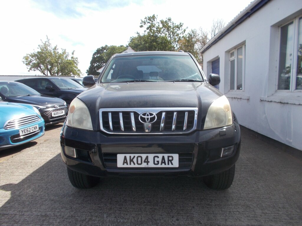 Toyota Land Cruiser 3.0 D-4d Lc5 Suv 277 Gkm, 1 Black