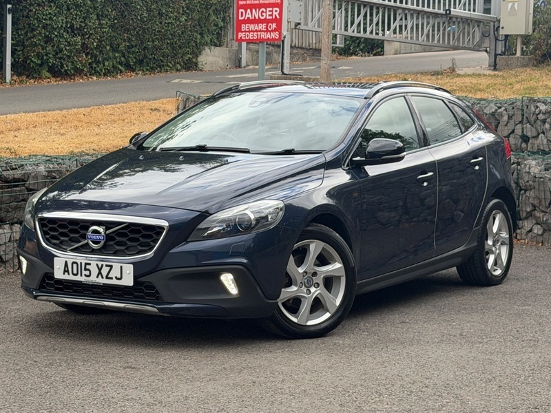 Volvo V40 Cross Country 1.6 D2 Lux Nav Hatchback Powershift Red #15