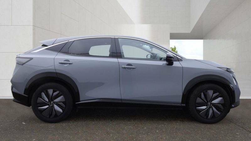 Nissan Ariya 87Kwh Advance 22Kw Charger Grey #4
