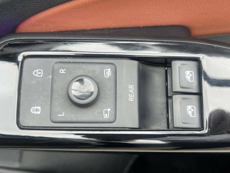 Volkswagen ID.4 150Kw Family Pro Performance 77Kwh Estate Blue #18
