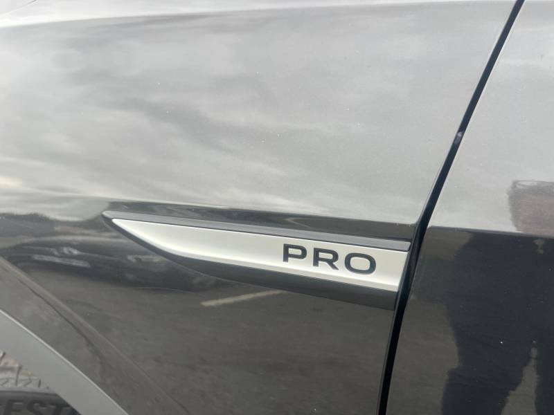 Volkswagen ID.4 150Kw Family Pro Performance 77Kwh Estate Blue #27