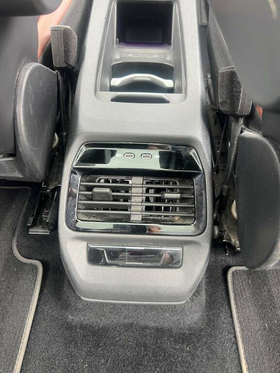 Volkswagen ID.4 150Kw Family Pro Performance 77Kwh Estate Blue #31