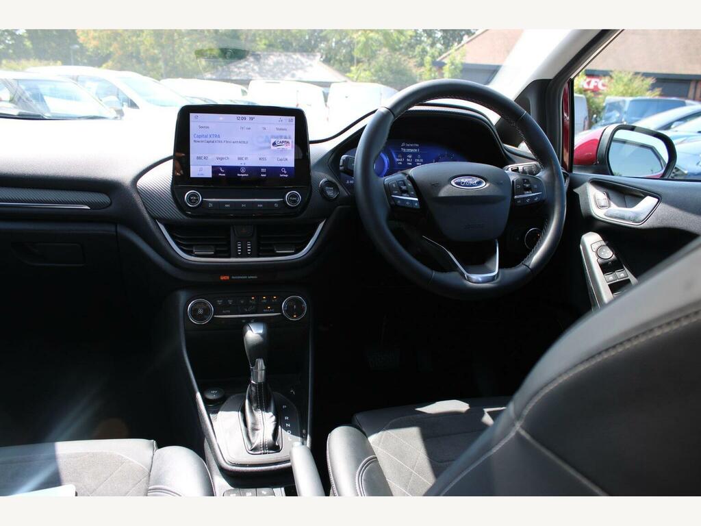 Ford Fiesta 1.0T Ecoboost Mhev Titanium Vignale Hatchback #6