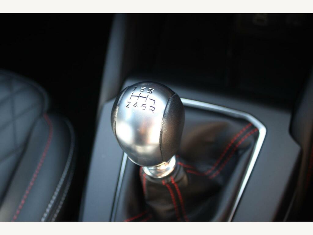 Ford Focus 1.0T Ecoboost Mhev St-line X Edition Hatchback #6