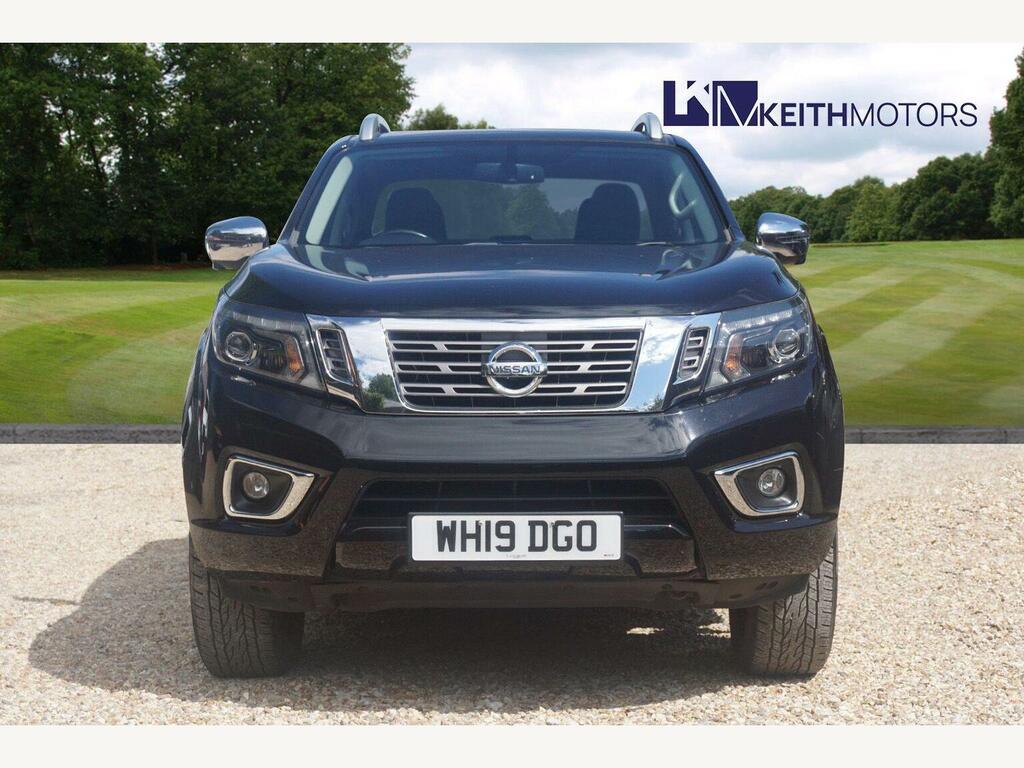 Nissan Navara 2.3 Dci Tekna Pickup Double Cab 4W #2