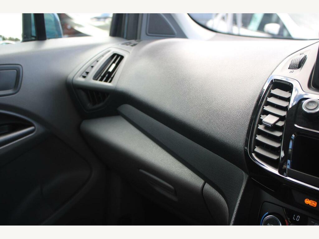 Ford Tourneo Connect 1.5 Ecoblue Zetec Euro 6 Ss Blue #53