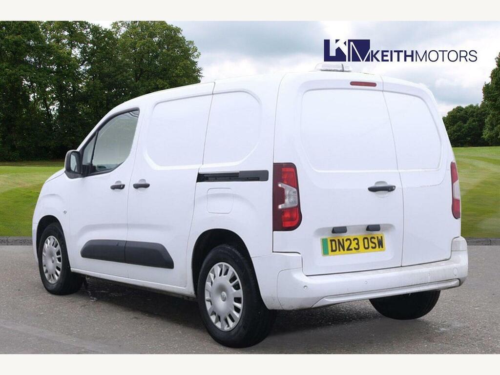 Vauxhall Combo-e Life 2300 50Kwh Sportive Panel Van L1  #4