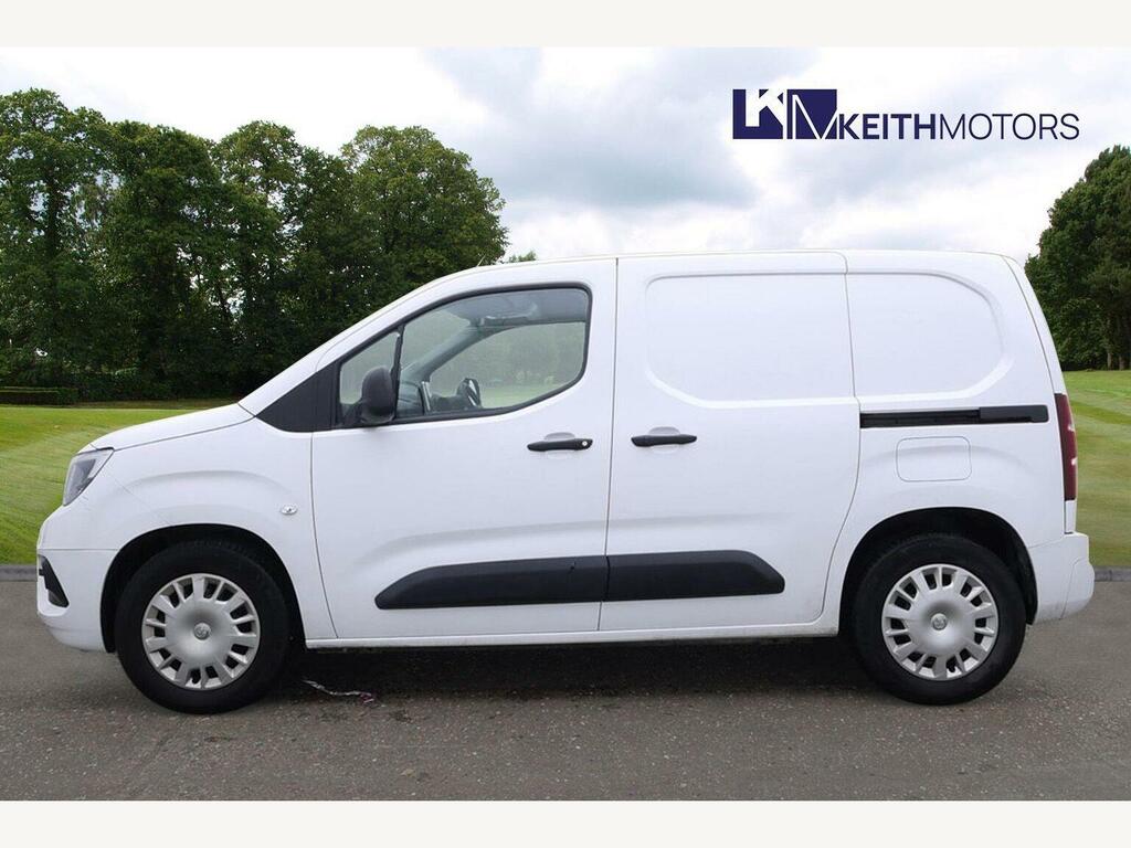 Vauxhall Combo-e Life 2300 50Kwh Sportive Panel Van L1  #3