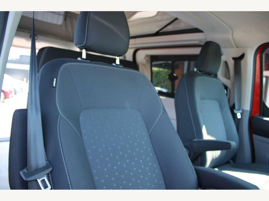 Ford Transit Custom 2.0 320 Ecoblue Titanium Nugget L1 #6