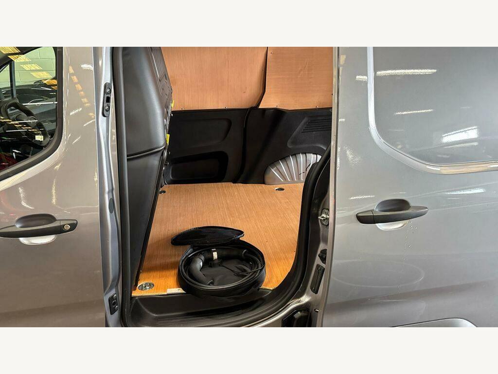 Peugeot E-Partner Peugeot E- Standard 800 100Kw 50Kwh Professional P White #11