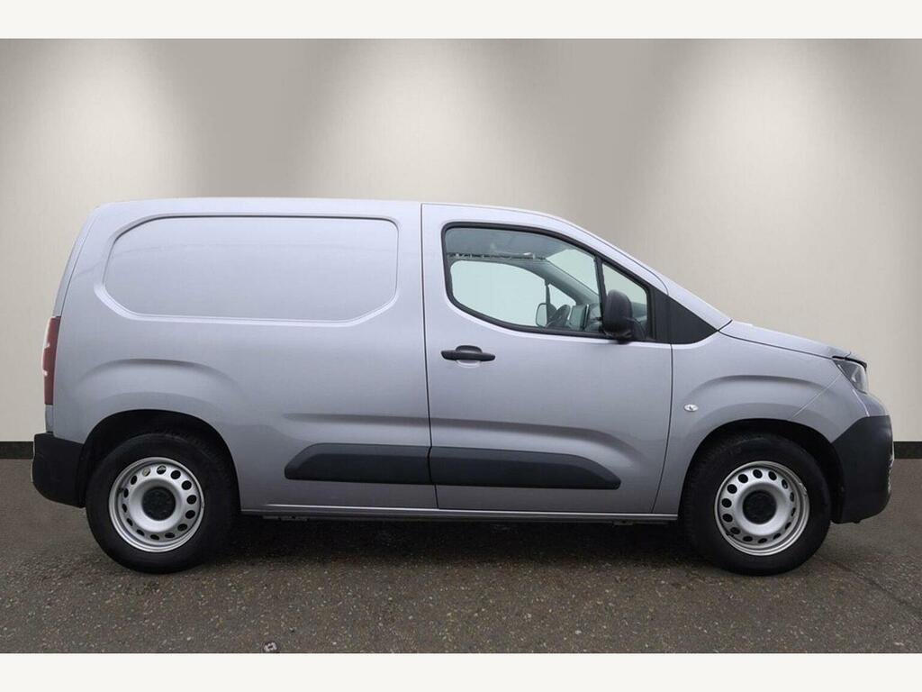 Peugeot E-Partner 800 50Kwh Professional Premium Standard Panel Va #5